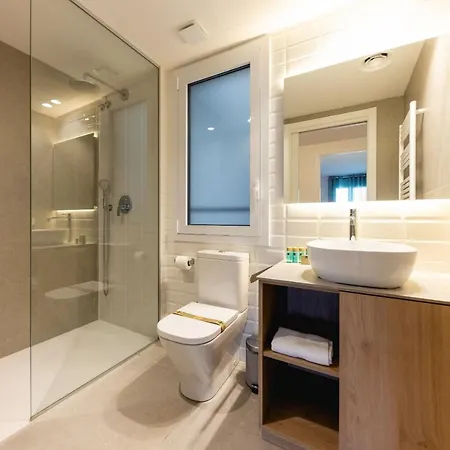 Bravissimo Tarla, 2-Bedroom Apartment Girona Exterior photo